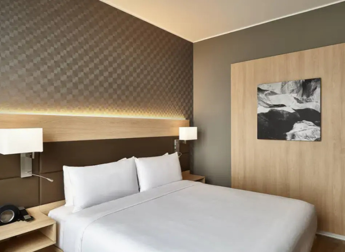 Deluxe Double room City View