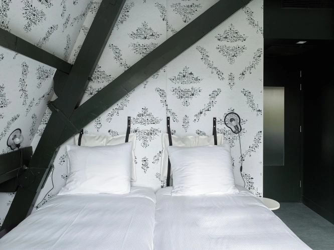 Basic Twin room