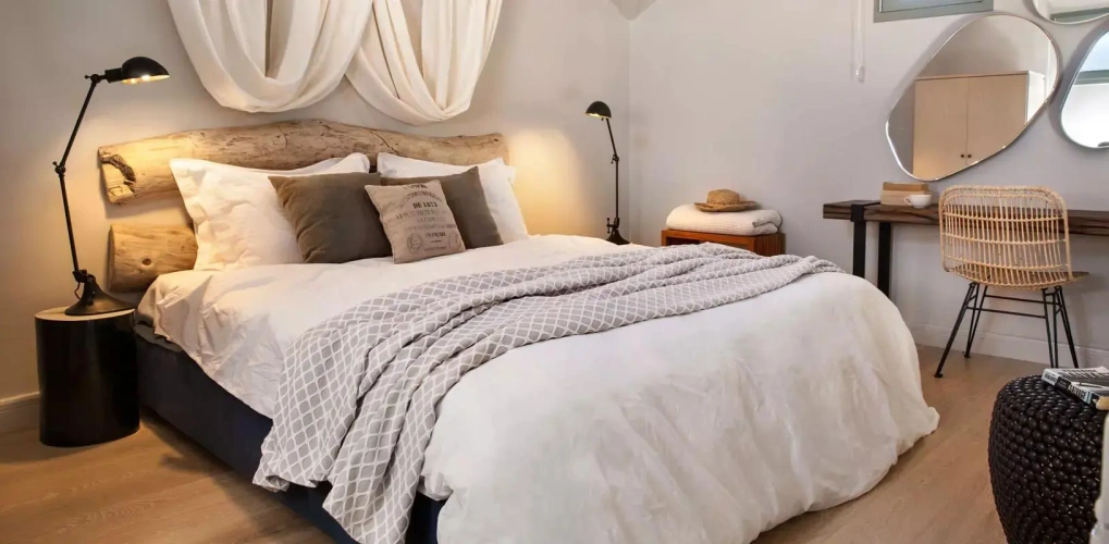 2 Bedrooms Glaroni Villa