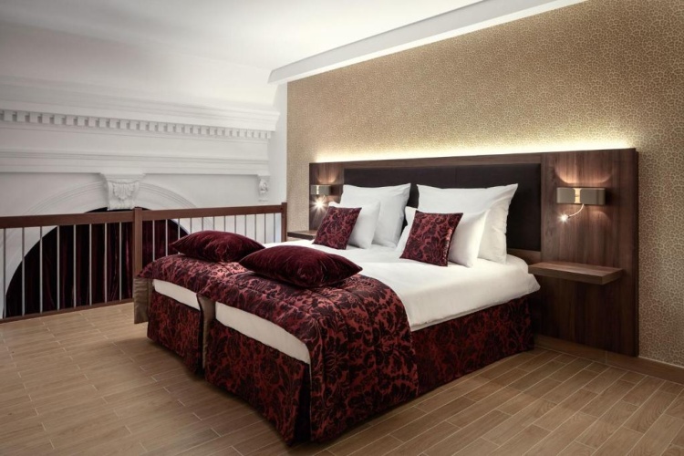 Deluxe Double Suite