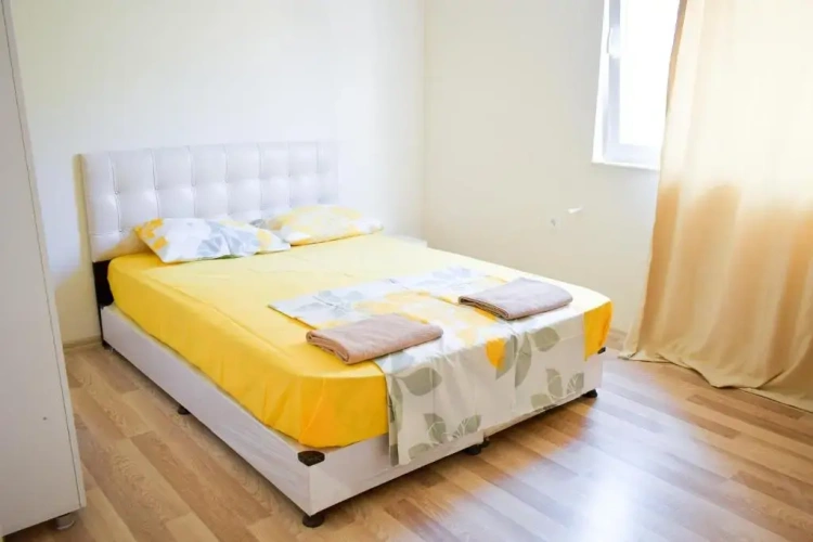 Single Apartment