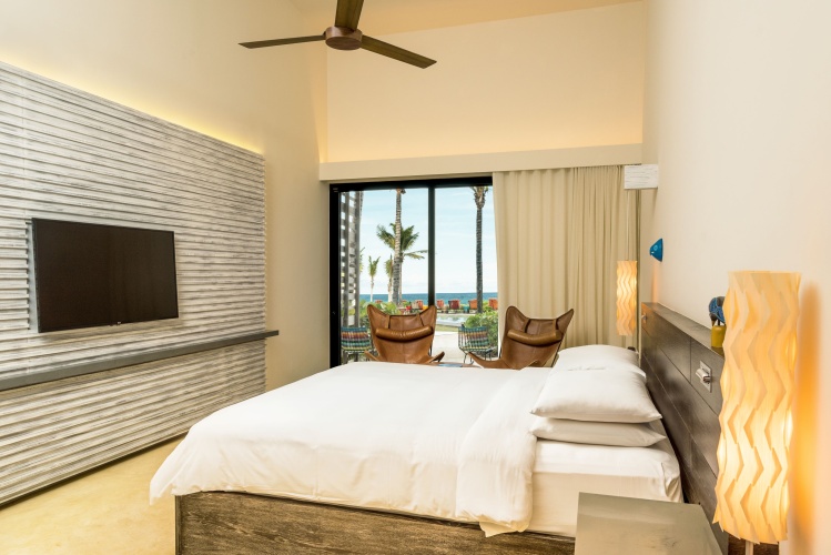 Beach Area Double Plunge Pool Suite with bay view