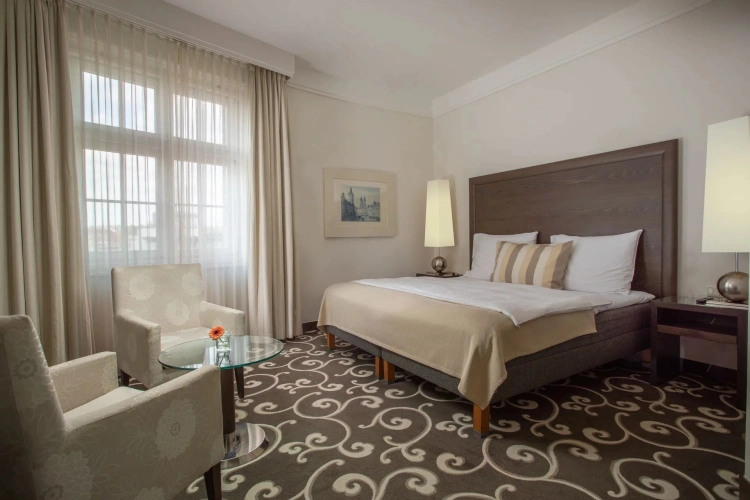 Double room with view