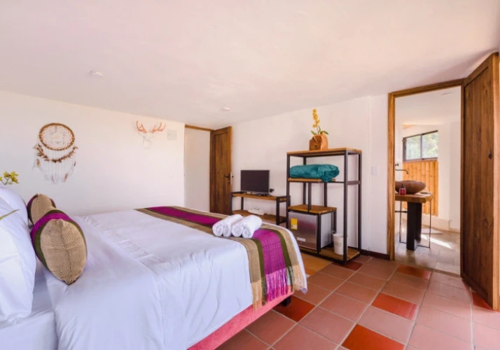Colonial with Hammock Double room with balcony