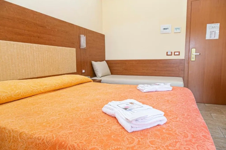 Small Double room