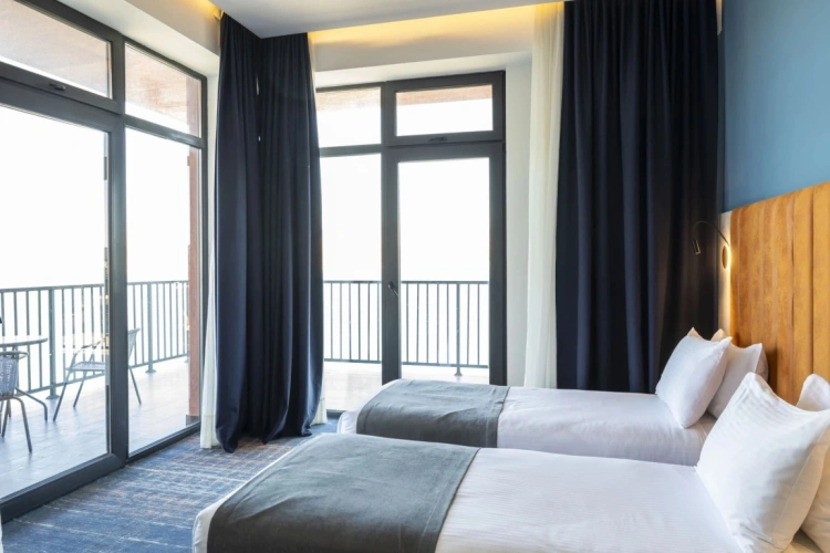 Twin Suite with forest view