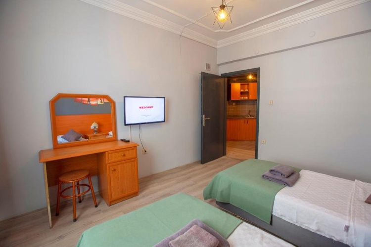 Twin Suite Room