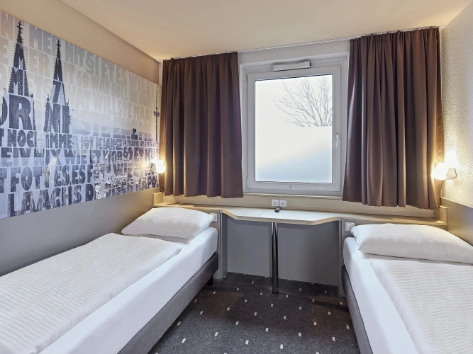 Accessible Twin room