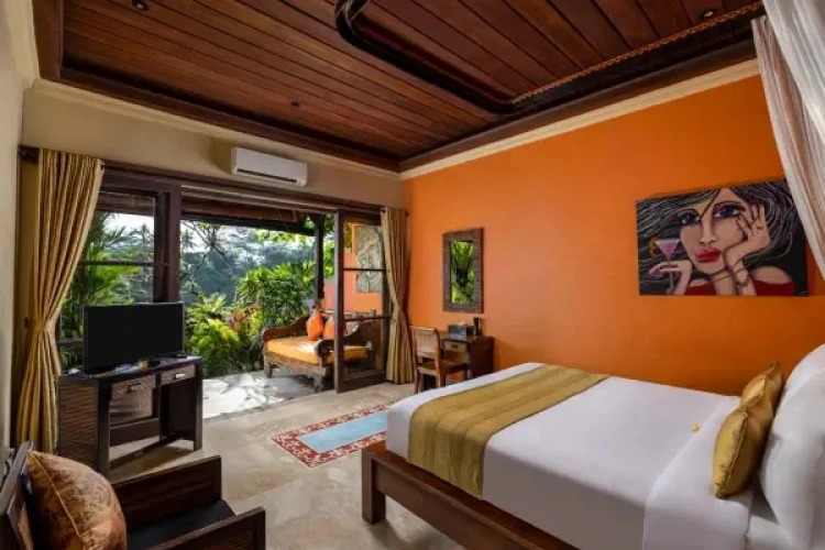Exclusive Presidential Villa