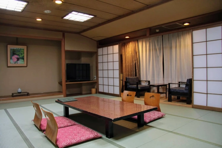 Japanese-Style Family room