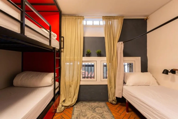 Triple room with balcony