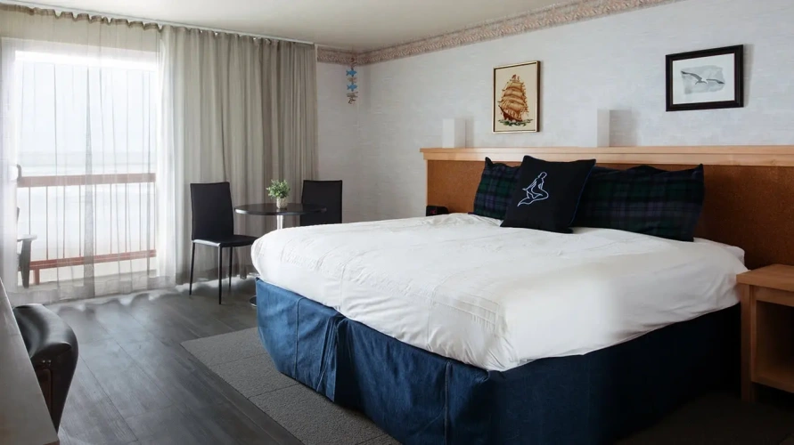 Premium Quadruple room oceanfront