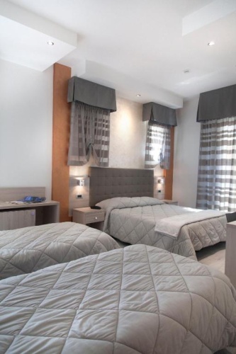 Panoramic Quadruple room