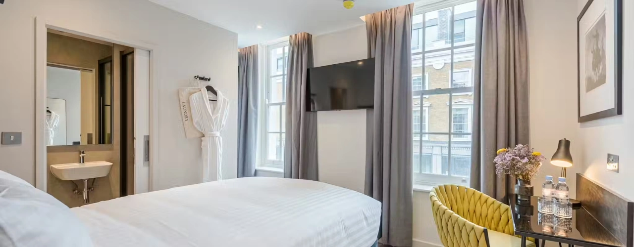 Deluxe Double room