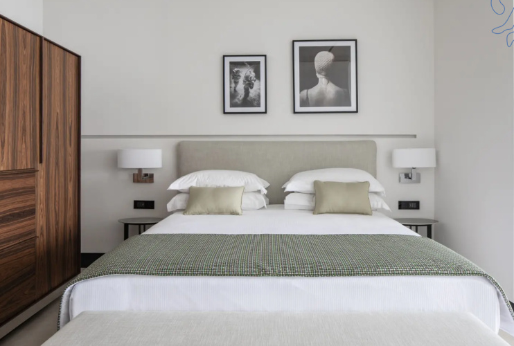 Aromatic Double Suite