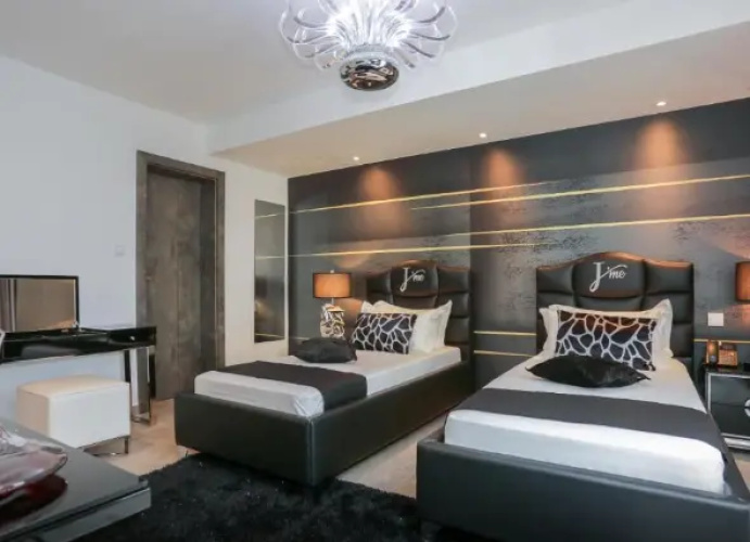 Twin room