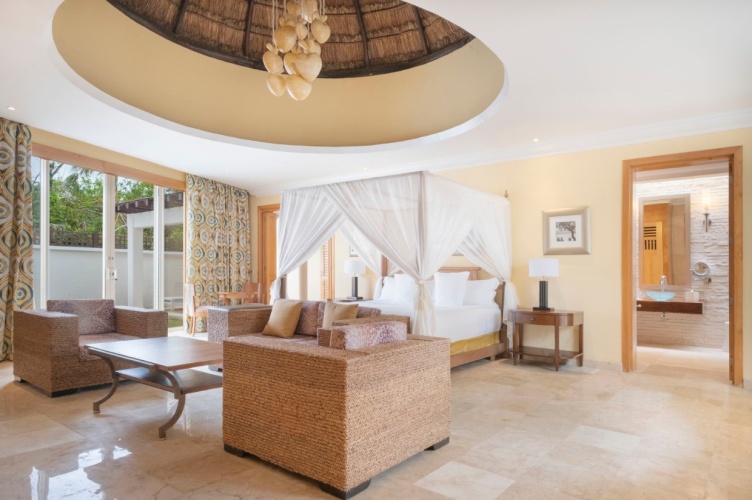 Romance Villa with Private Pool and Butler Service