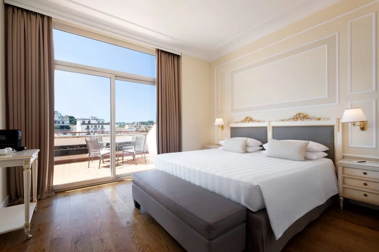 1 Bedroom Florence Signature Double Suite with Panoramic City View