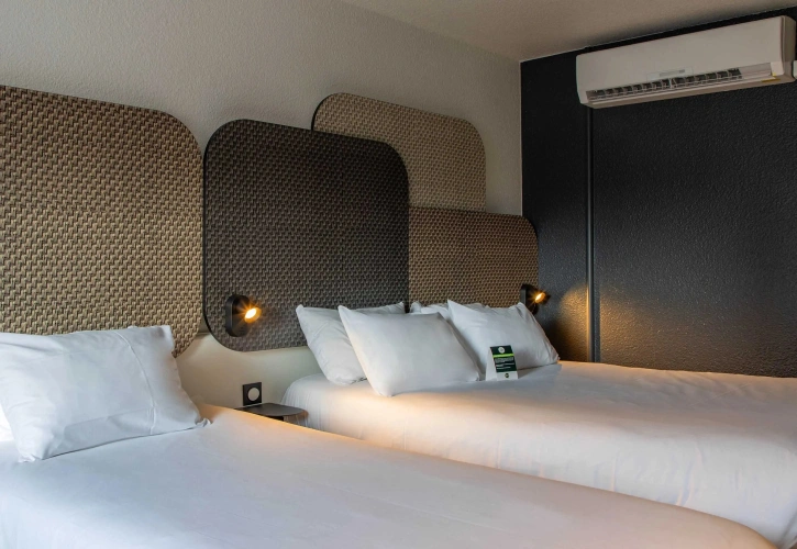 Triple room