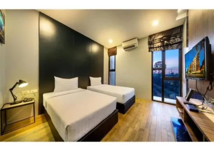 Basic Twin room