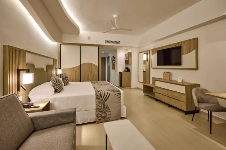 Double Junior Suite with ocean view