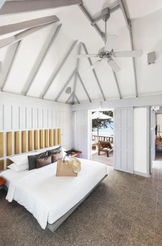 Deluxe Double Beach Suite