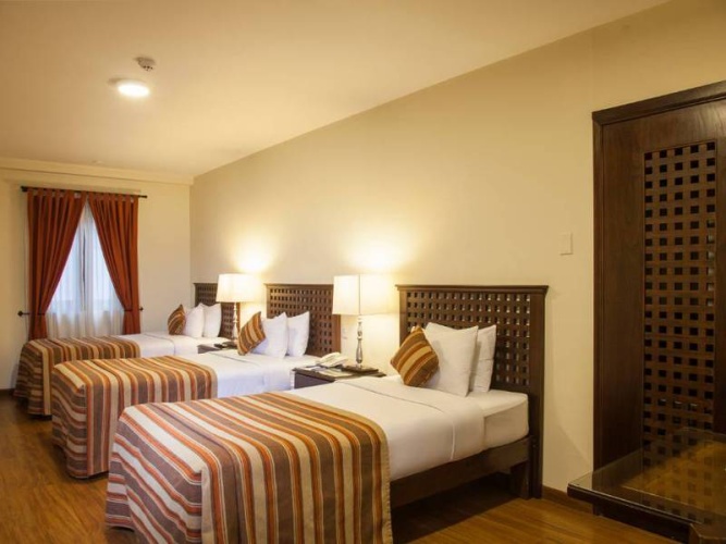 Triple room