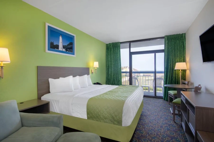 Mobility Accessible Double room with pool view