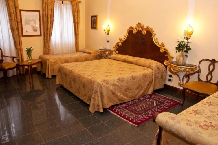 Superior Quadruple room