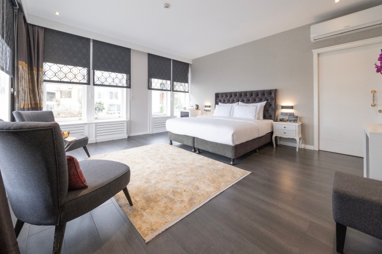 Penthouse Suite with sea view