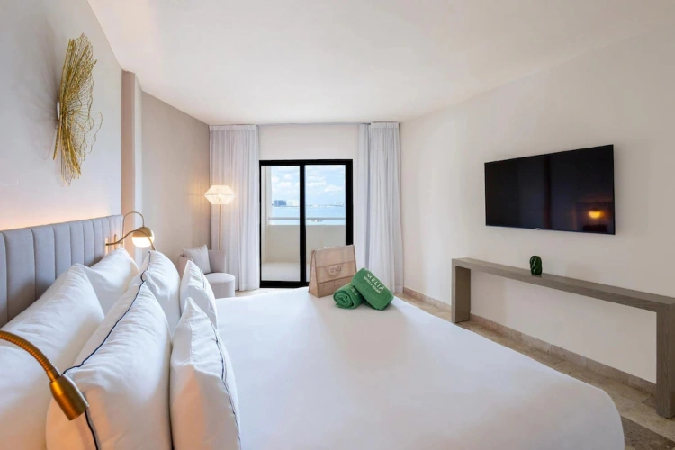 The Level room with ocean view