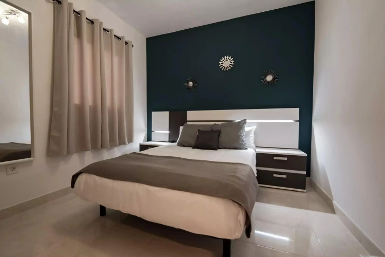 Plus Quadruple Apartment