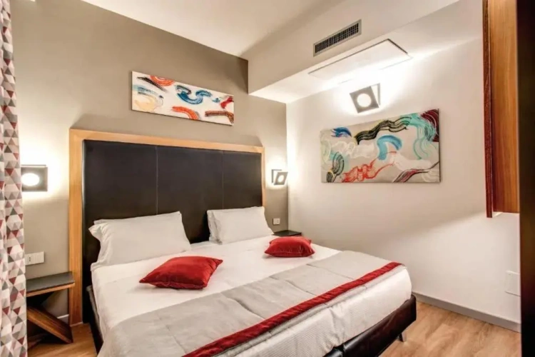 Courtyard Basement Suite