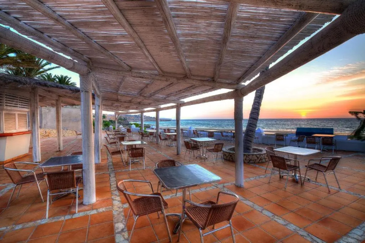 SBH Monica Beach Resort photo 19