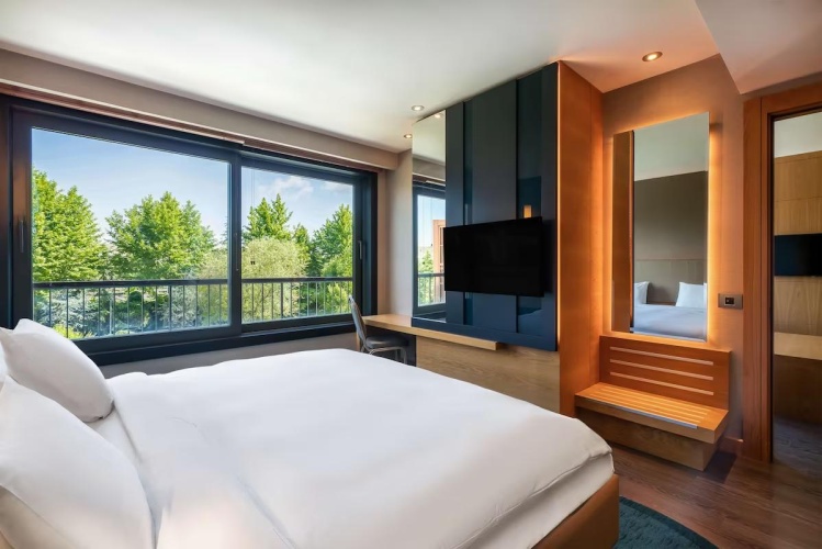 Pool with Private Sauna and Garden Double Suite