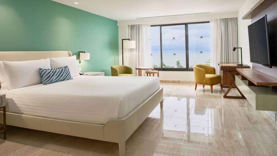1 Bedroom Presidential Double Suite oceanfront