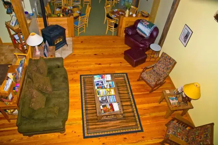 Abineau Lodge