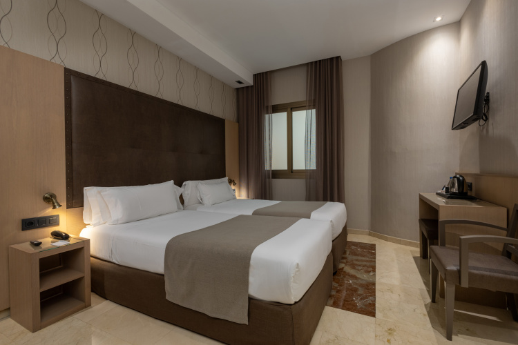 Gran Barcino Hotel