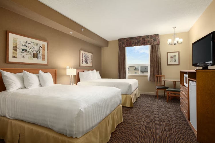 Quadruple Suite