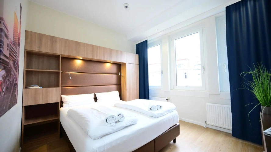Two Plus Double room with courtyard view