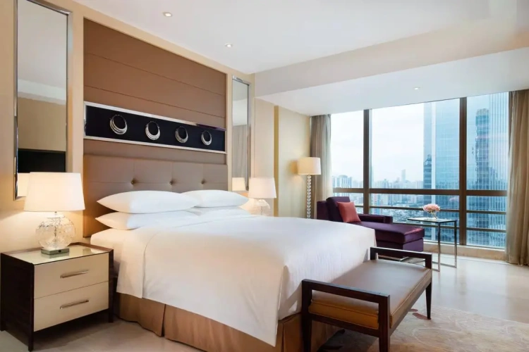 1 Bedroom Chairman Executive Lounge Access Double Suite