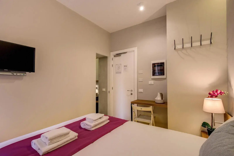 Interconnected room