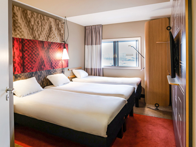 Ibis Amsterdam Centre photo 6