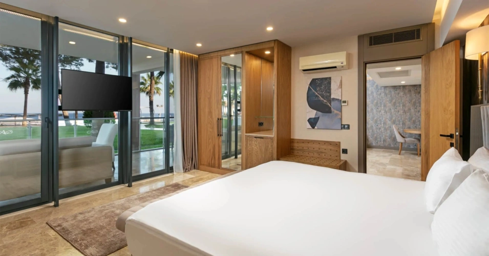 Terrace Suite