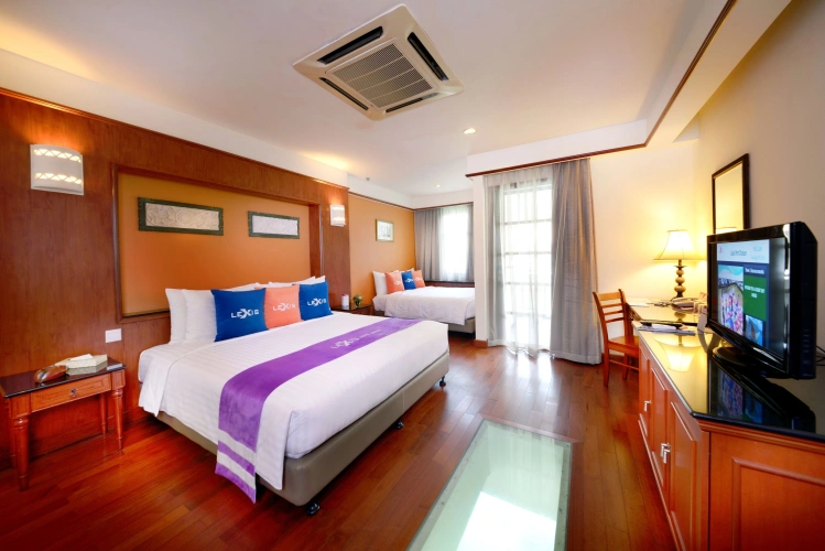 Executive Double Water Chalet