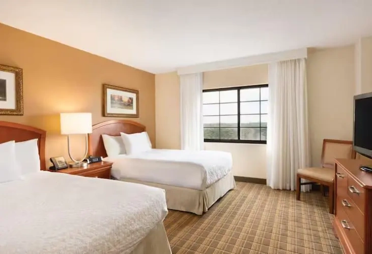 2 Room Corner Twin Suite