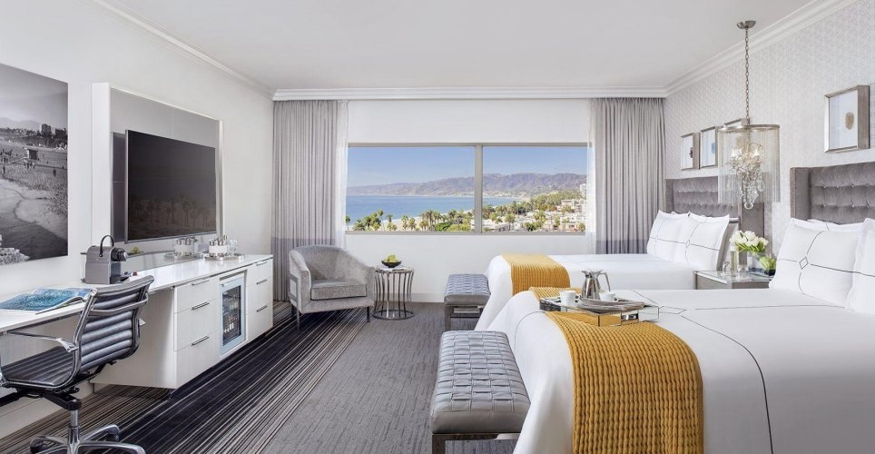 Premier room