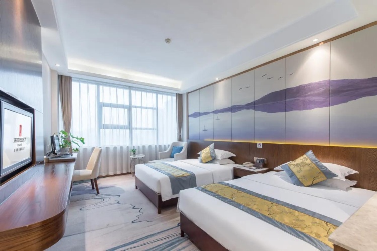 Business Quadruple room