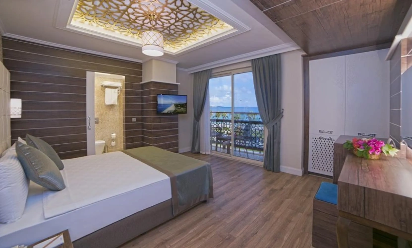Standard Double room with sea view