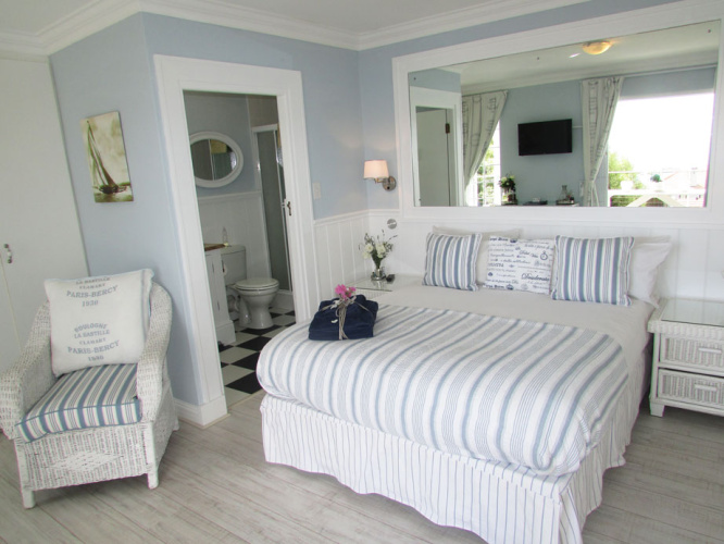 Chart deck Double room